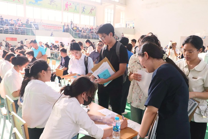Năm 2025, Trường Đại học Y Dược dự kiến thêm phương thức tuyển sinh- Ảnh 1. Năm 2025, Trường Đại học Y Dược dự kiến thêm phương thức tuyển sinh- Ảnh 1.