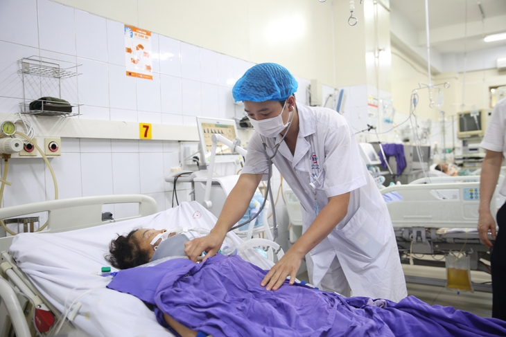 Y tế Quảng Ninh dồn sức khắc phục hậu quả sau bão số 3- Ảnh 1. Y tế Quảng Ninh dồn sức khắc phục hậu quả sau bão số 3- Ảnh 1.