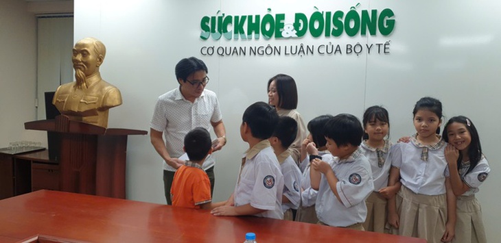'Con mong mọi người vượt qua được khó khăn này'- Ảnh 4.