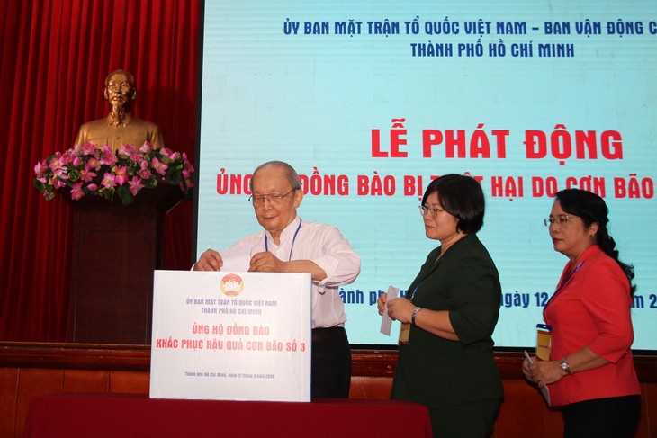 Ủy ban MTTQ TPHCM phát động đợt vận động hỗ trợ đồng bào các tỉnh miền Bắc bị thiệt hại do bão số 3 gây ra.