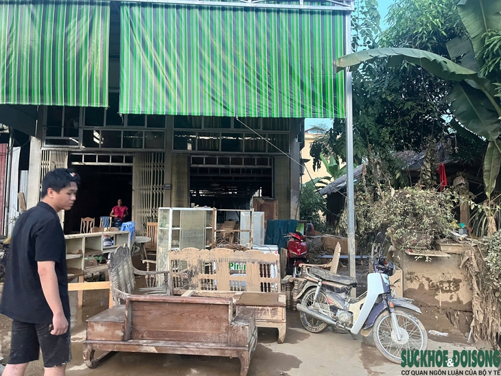 Người Phố Ràng, Lào Cai dọn lũ- Ảnh 5.