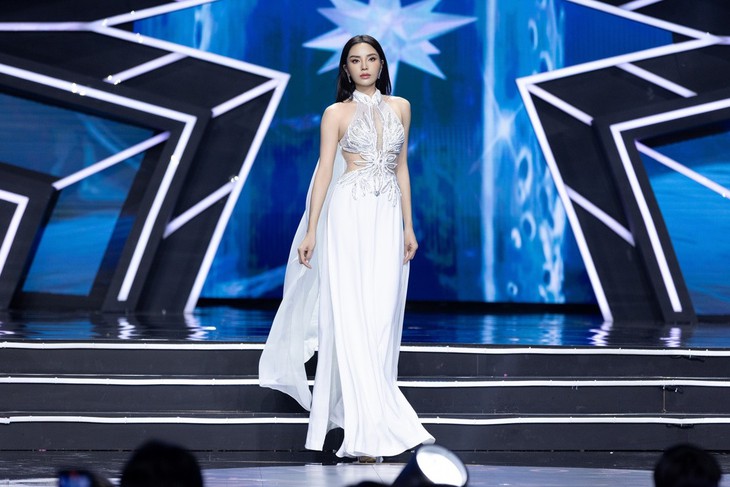 Nguyễn Cao Kỳ Duyên đăng quang Miss Universe Vietnam 2024- Ảnh 10. Nguyễn Cao Kỳ Duyên đăng quang Miss Universe Vietnam 2024- Ảnh 10.