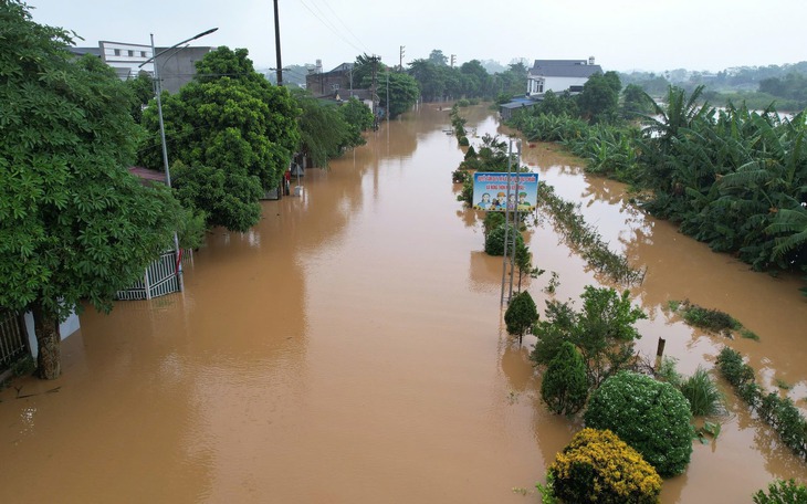 Triệu tấm lòng đến với đồng bào vùng lũ