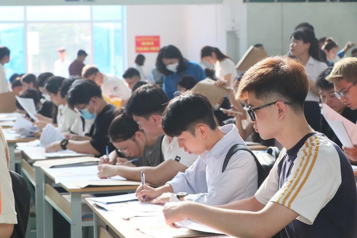 Trường đại học vất vả xét tuyển bổ sung, nguyên nhân do đâu?- Ảnh 1. Trường đại học vất vả xét tuyển bổ sung, nguyên nhân do đâu?- Ảnh 1.