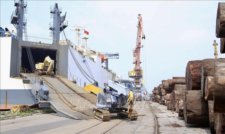 Miễn, giảm thuế cho người dân, doanh nghiệp bị thiệt hại bởi bão số 3 Yagi- Ảnh 1. Miễn, giảm thuế cho người dân, doanh nghiệp bị thiệt hại bởi bão số 3 Yagi- Ảnh 1.