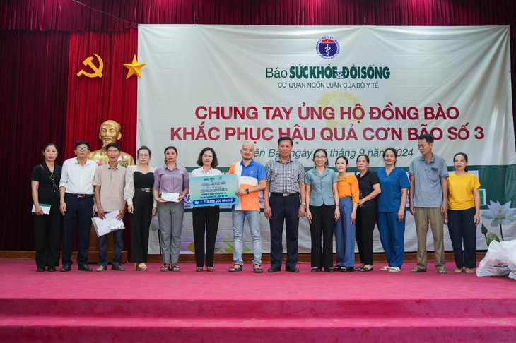 Dược phẩm Thái Minh đồng hành cùng Báo Sức khỏe & Đời sống chung tay hỗ trợ đồng bào, khắc phục hậu quả cơn bão số 3- Ảnh 3. Dược phẩm Thái Minh đồng hành cùng Báo Sức khỏe & Đời sống chung tay hỗ trợ đồng bào, khắc phục hậu quả cơn bão số 3- Ảnh 3.