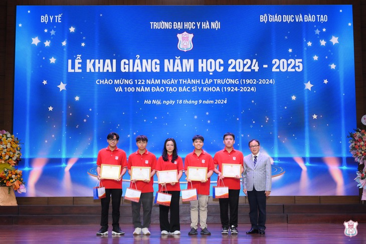 Bí quyết học tốt của nữ thủ khoa đầu vào ngành Y khoa- Ảnh 3. Bí quyết học tốt của nữ thủ khoa đầu vào ngành Y khoa- Ảnh 3.