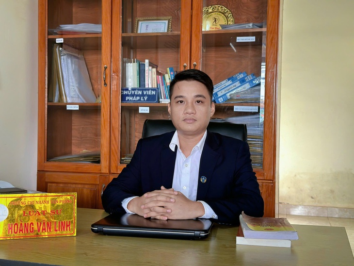 Phụ huynh lùi xe trong sân trường làm tử vong học sinh đối diện hình phạt nào?- Ảnh 1. Phụ huynh lùi xe trong sân trường làm tử vong học sinh đối diện hình phạt nào?- Ảnh 1.