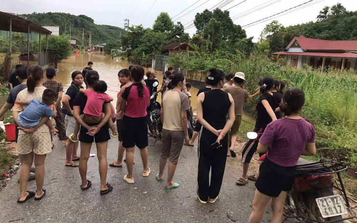 Những việc cần làm ngay sau mưa lũ để phòng bệnh