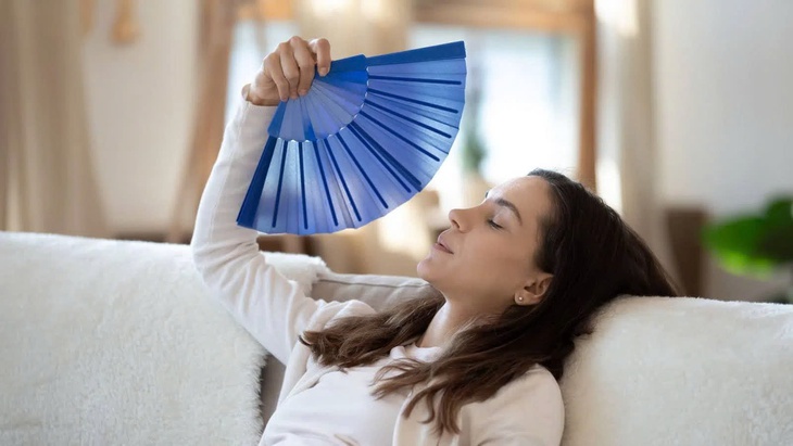 Thuốc trị bốc hỏa do mãn kinh có thể gây tổn thương gan nghiêm trọng- Ảnh 1. Thuốc trị bốc hỏa do mãn kinh có thể gây tổn thương gan nghiêm trọng- Ảnh 1.
