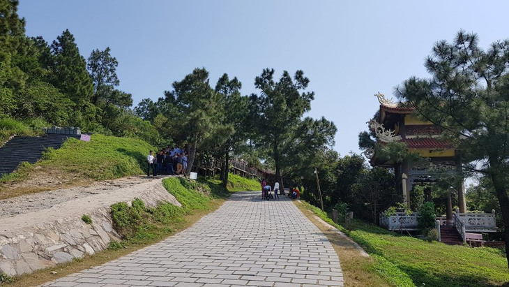 Phu nhân Đại tướng Võ Nguyên Giáp sẽ được an táng tại Vũng Chùa - Đảo Yến- Ảnh 1.