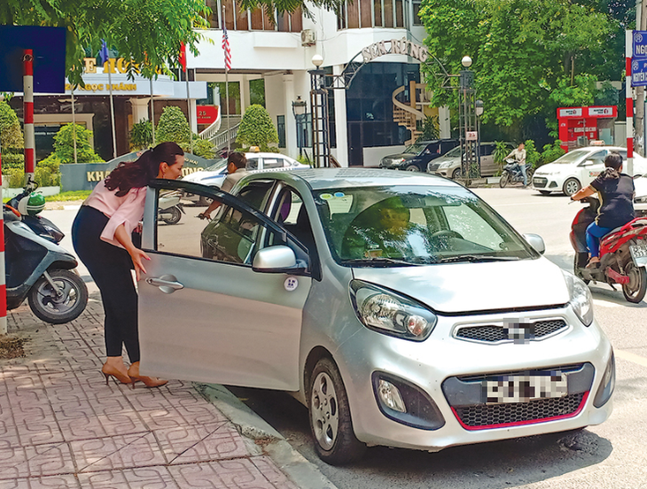 Người kinh doanh cần biết những quy định mới về xe hợp đồng - Ảnh 1. Người kinh doanh cần biết những quy định mới về xe hợp đồng - Ảnh 1.