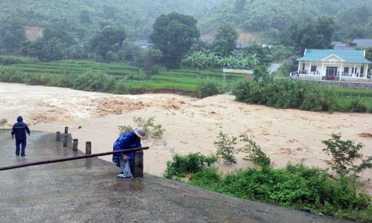 Huyện vùng biên Mường Lát, Thanh Hoá sơ tán khẩn cấp gần 250 hộ dân- Ảnh 1.