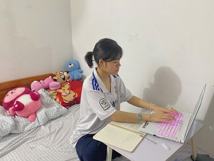 Xúc động cuộc hội ngộ của những bệnh nhân sau ghép phổi- Ảnh 6. Xúc động cuộc hội ngộ của những bệnh nhân sau ghép phổi- Ảnh 6.