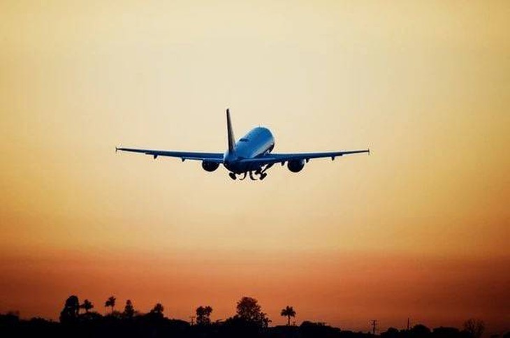 Tin có bom là tin giả, tàu bay được kiểm tra an ninh nghiêm ngặt- Ảnh 1. Tin có bom là tin giả, tàu bay được kiểm tra an ninh nghiêm ngặt- Ảnh 1.