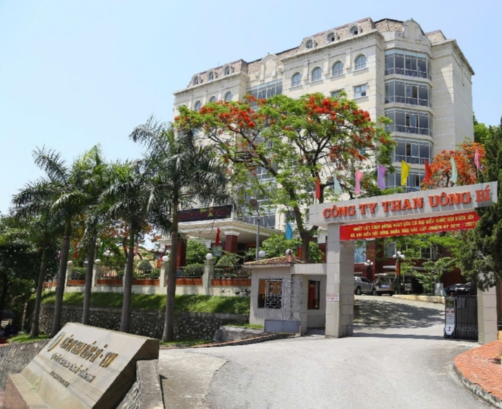Tai nạn lao động, một công nhân than Uông Bí tử vong
- Ảnh 1.