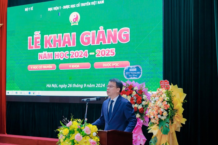 Học viện Y Dược học cổ truyền Việt Nam khai giảng năm học mới, đón hơn 1.000 tân sinh viên, học viên- Ảnh 1. Học viện Y Dược học cổ truyền Việt Nam khai giảng năm học mới, đón hơn 1.000 tân sinh viên, học viên- Ảnh 1.