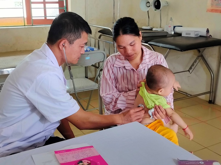 Xử trí lồng ghép chăm sóc trẻ bệnh để giảm tử vong trẻ dưới 5 tuổi- Ảnh 2. Xử trí lồng ghép chăm sóc trẻ bệnh để giảm tử vong trẻ dưới 5 tuổi- Ảnh 2.