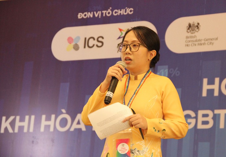 Bà Ngô Lê Phương Linh - Giám đốc ICS chia sẻ tại hội thảo. Ảnh: Xuân Dự