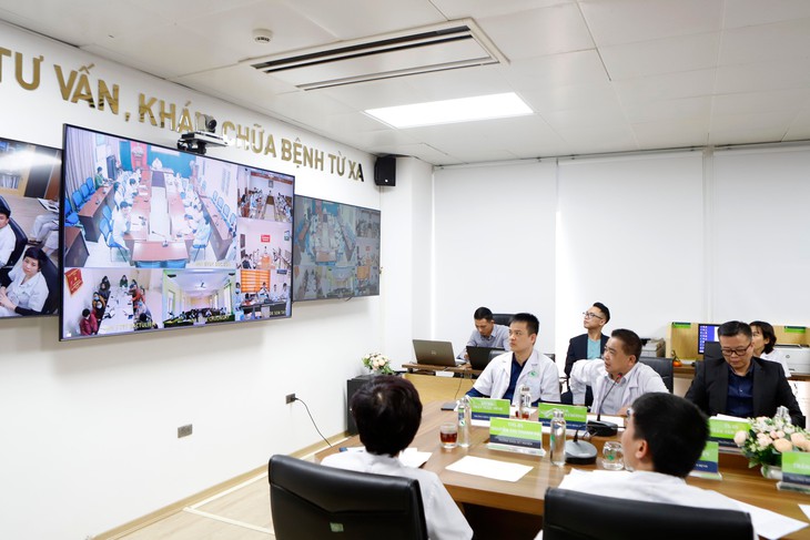 Khám, chữa bệnh từ xa giúp kết nối các cơ sở y tế tuyến trên và tuyến dưới- Ảnh 3. Khám, chữa bệnh từ xa giúp kết nối các cơ sở y tế tuyến trên và tuyến dưới- Ảnh 3.