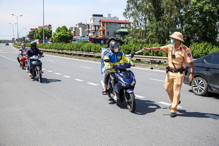 Chi tiết 144 chốt giao thông tại các điểm nóng ùn tắc dịp Tết ở Hà Nội- Ảnh 2. Chi tiết 144 chốt giao thông tại các điểm nóng ùn tắc dịp Tết ở Hà Nội- Ảnh 2.