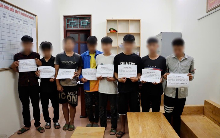 Hai nhóm ẩu đả trong đêm khiến một thiếu niên tử vong- Ảnh 1. Hai nhóm ẩu đả trong đêm khiến một thiếu niên tử vong- Ảnh 1.