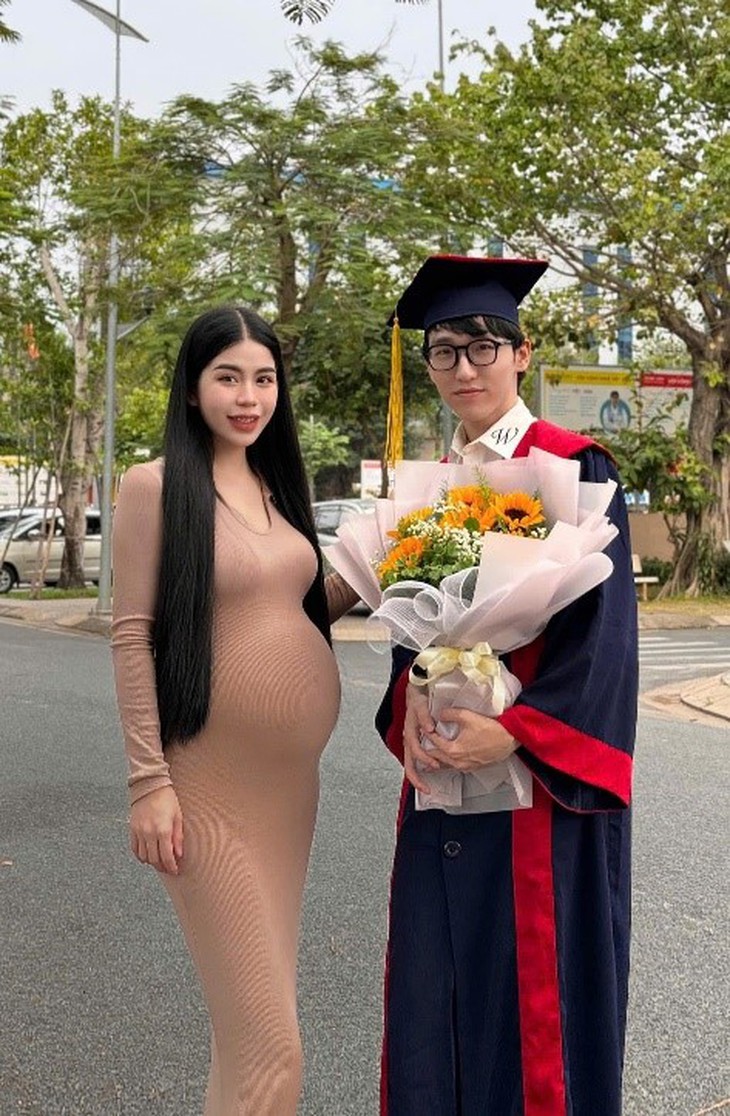 Nguyễn Minh Hiển - Em trai Hằng Du Mục tiết lộ cuộc sống của gia đình trước khi chị gái trở nên nổi tiếng- Ảnh 1.