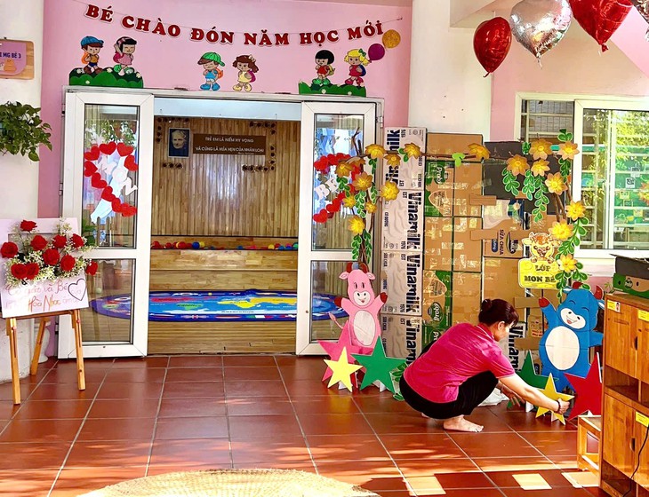 Trường học chuẩn bị sẵn sàng cho ngày khai giảng năm học mới- Ảnh 1. Trường học chuẩn bị sẵn sàng cho ngày khai giảng năm học mới- Ảnh 1.