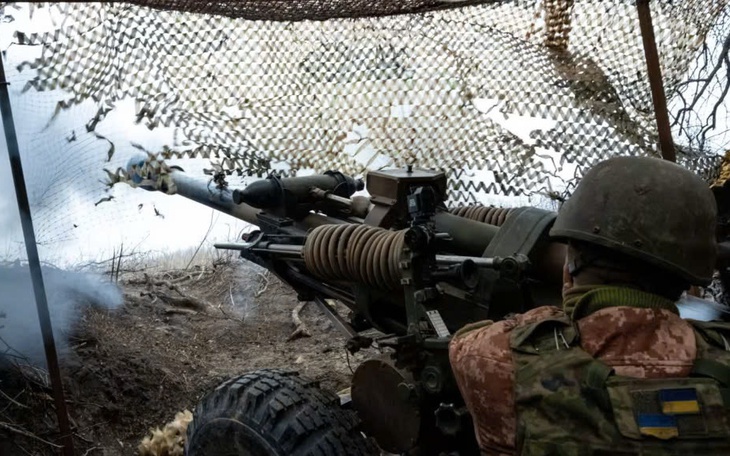 Ukraine "cạn tiền" thanh toán chi phí chiến đấu cho quân đội
