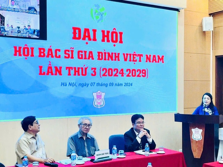 Hội Bác sĩ gia đình Việt Nam có nhiều đóng góp quan trọng trong phát triển hệ thống y học gia đình- Ảnh 1. Hội Bác sĩ gia đình Việt Nam có nhiều đóng góp quan trọng trong phát triển hệ thống y học gia đình- Ảnh 1.