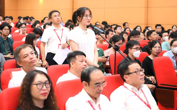 "Nội trú là con đường thuận lợi chứ không phải con đường duy nhất để thành công"