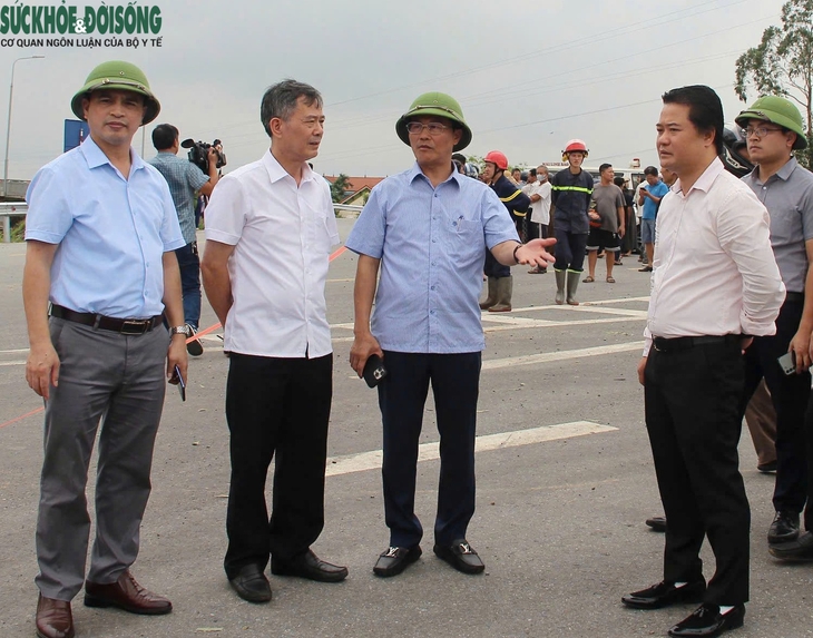 Y tế Phú Thọ huy động tổng lực cứu nạn nhân sập cầu Phong Châu- Ảnh 1.
