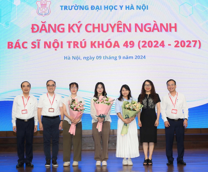 'Nội trú là con đường thuận lợi chứ không phải con đường duy nhất để thành công'- Ảnh 2.