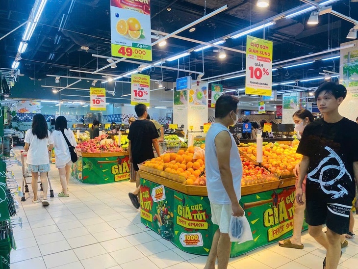 Hà Nội: Giá rau tại chợ truyền thống tăng cao- Ảnh 4.