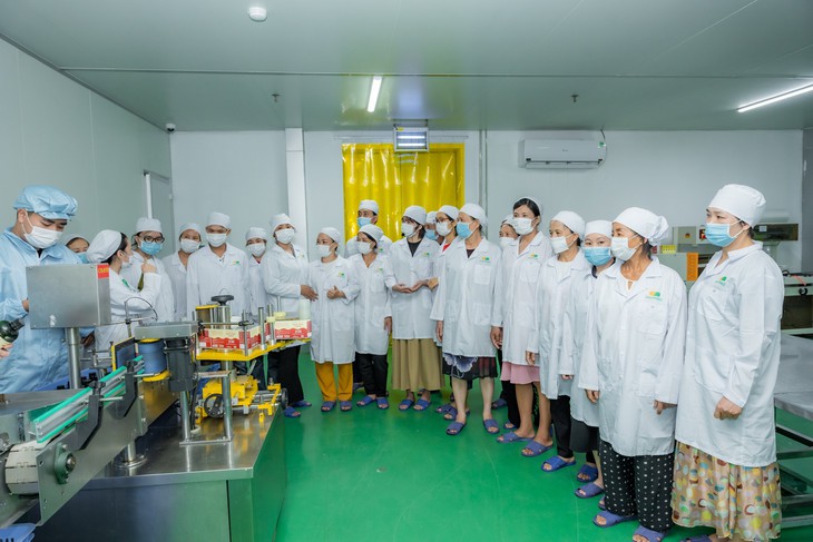 Hành trình 800km tham quan vùng dược liệu và nhà máy sản xuất của Công ty Kiềm Saphia- Ảnh 3.
