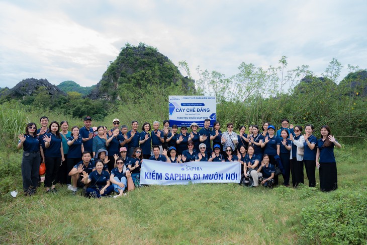 Hành trình 800km tham quan vùng dược liệu và nhà máy sản xuất của Công ty Kiềm Saphia- Ảnh 2.