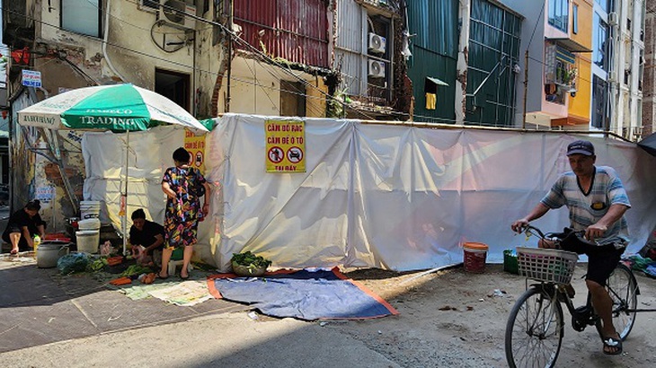 Dự án ‘Cống hóa mương Thụy Khuê’ bao giờ cán đích?- Ảnh 6. Dự án ‘Cống hóa mương Thụy Khuê’ bao giờ cán đích?- Ảnh 6.