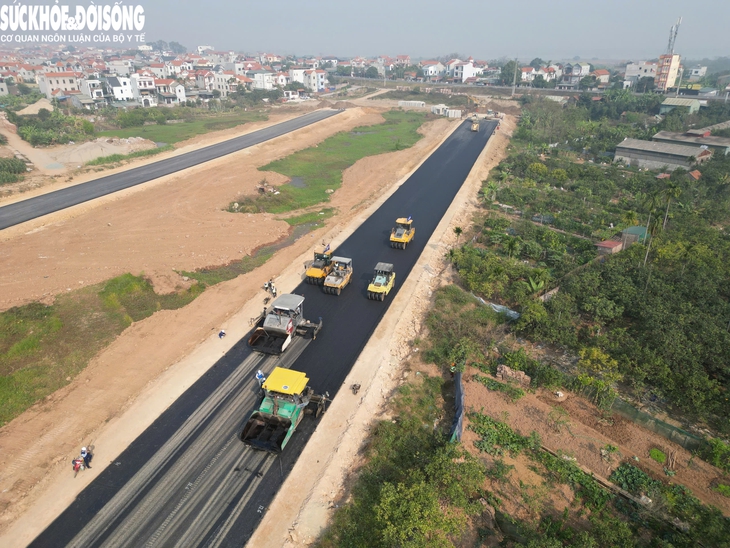 Xuyên Tết thi công đường Vành đai 4 vùng Thủ đô- Ảnh 2.