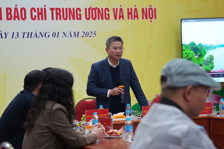 Sở GTVT Hà Nội ‘hiến kế’ giảm ùn tắc đường Vành đai 3
- Ảnh 1. Sở GTVT Hà Nội ‘hiến kế’ giảm ùn tắc đường Vành đai 3
- Ảnh 1.