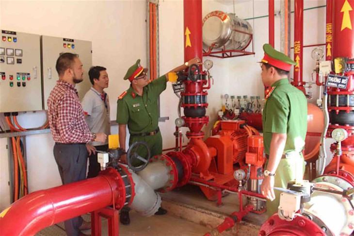 Đề xuất phạt tiền người không tham gia chữa cháy khi có khả năng, điều kiện- Ảnh 1. Đề xuất phạt tiền người không tham gia chữa cháy khi có khả năng, điều kiện- Ảnh 1.