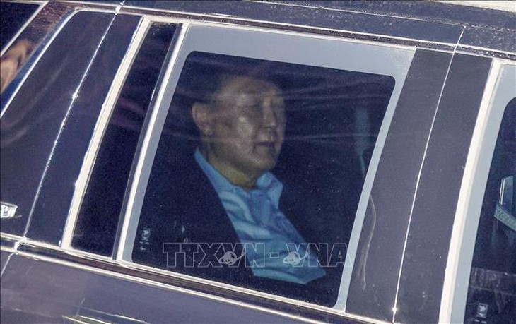 Tòa án Hàn Quốc ra lệnh bắt chính thức Tổng thống Yoon Suk Yeol- Ảnh 1. Tòa án Hàn Quốc ra lệnh bắt chính thức Tổng thống Yoon Suk Yeol- Ảnh 1.