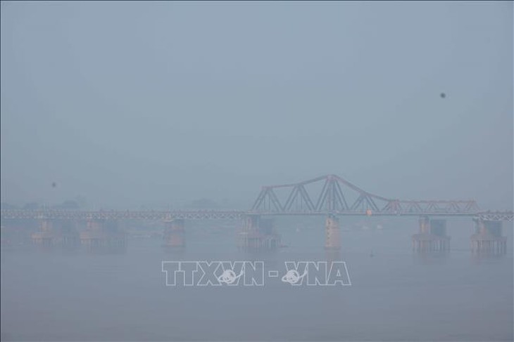 Thủ đô Hà Nội và một số địa phương không khí ô nhiễm ở mức rất xấu- Ảnh 1. Thủ đô Hà Nội và một số địa phương không khí ô nhiễm ở mức rất xấu- Ảnh 1.