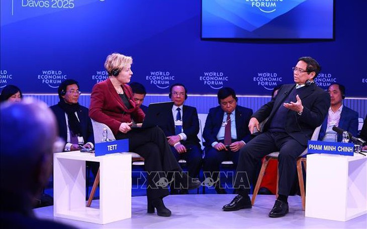 Thủ tướng Chính phủ Phạm Minh Chính đối thoại với WEF về đổi mới sáng tạo