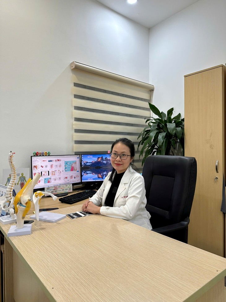 Bác sĩ Nguyễn Thị Thanh Huyền và chặng đường theo đuổi ngành y- Ảnh 1. Bác sĩ Nguyễn Thị Thanh Huyền và chặng đường theo đuổi ngành y- Ảnh 1.