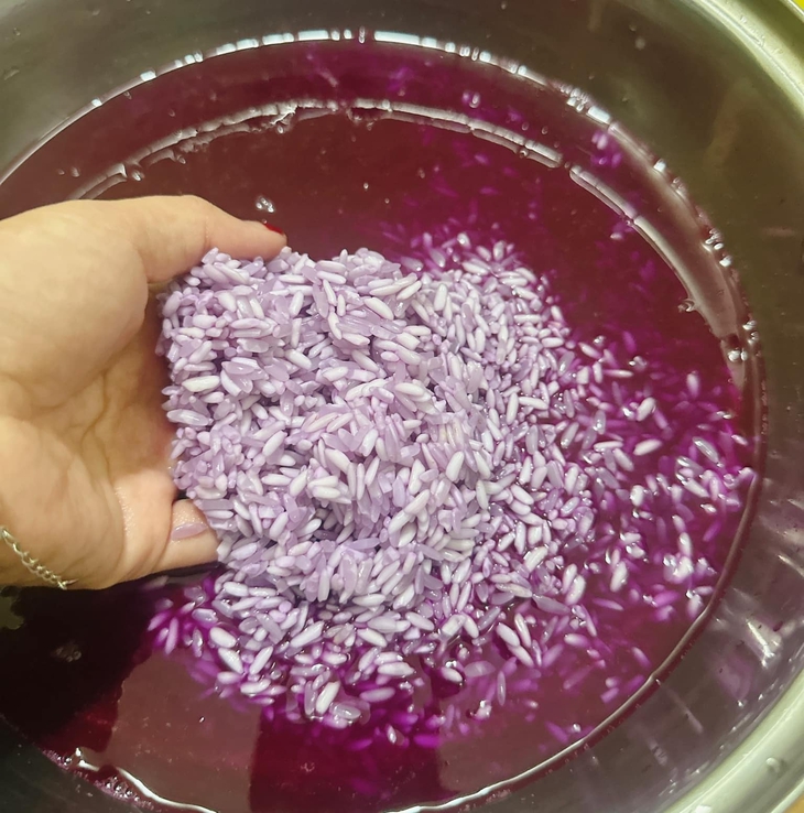 Cách đồ xôi nếp ngon thắp hương ngày Tết- Ảnh 3. Cách đồ xôi nếp ngon thắp hương ngày Tết- Ảnh 3.