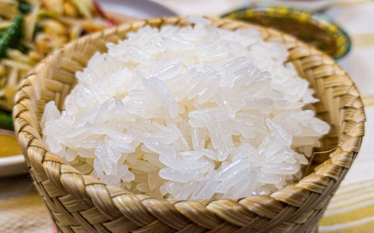 Cách đồ xôi nếp ngon thắp hương ngày Tết