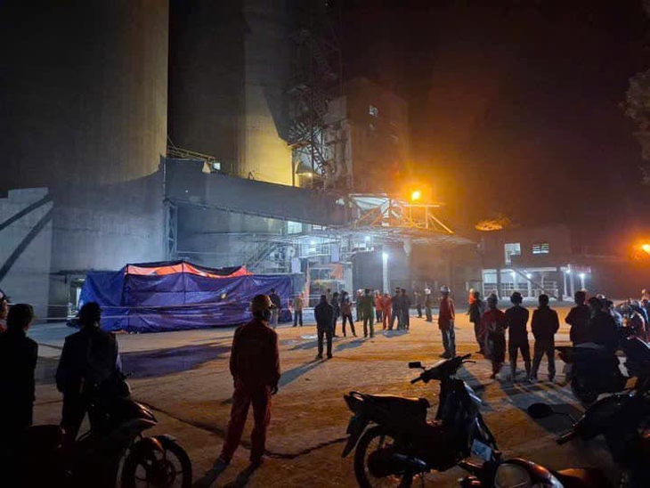 Thông tin mới vụ tai nạn ở nhà máy xi măng khiến 3 công nhân tử vong- Ảnh 1. Thông tin mới vụ tai nạn ở nhà máy xi măng khiến 3 công nhân tử vong- Ảnh 1.