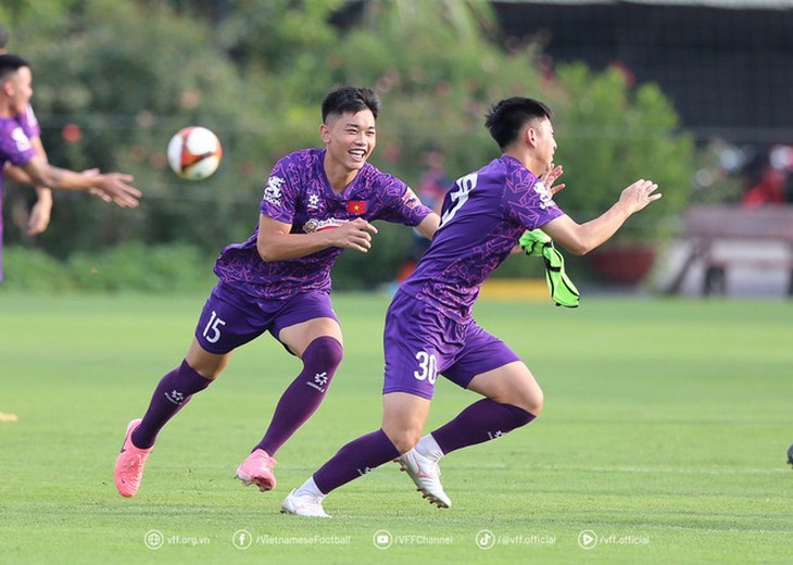 SEA Games 33 chính thức 'chốt' phương án giới hạn độ tuổi U22 ở môn Bóng đá Nam- Ảnh 2. SEA Games 33 chính thức 'chốt' phương án giới hạn độ tuổi U22 ở môn Bóng đá Nam- Ảnh 2.