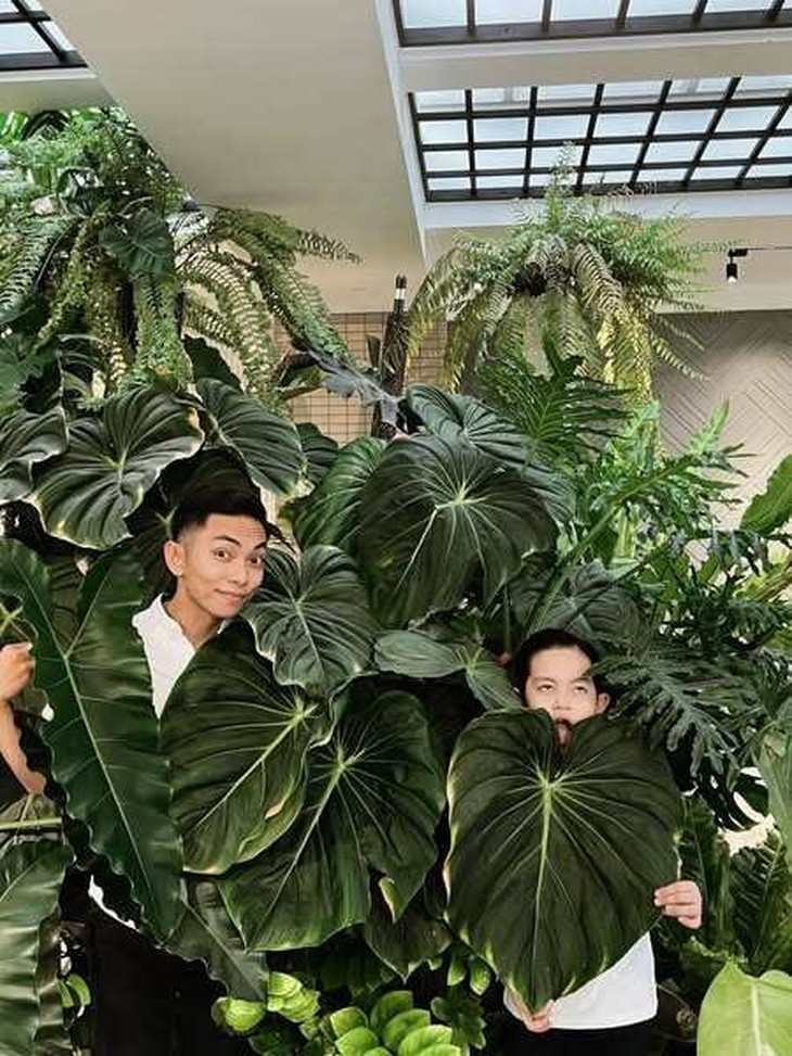 Khánh Thi Phan Hiển khoe biệt thự được trang trí Tết hoành tráng- Ảnh 13. Khánh Thi Phan Hiển khoe biệt thự được trang trí Tết hoành tráng- Ảnh 13.