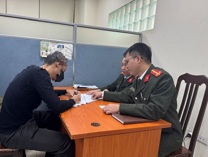 Phạt 7,5 triệu đồng người đàn ông xuyên tạc lịch sử- Ảnh 1. Phạt 7,5 triệu đồng người đàn ông xuyên tạc lịch sử- Ảnh 1.